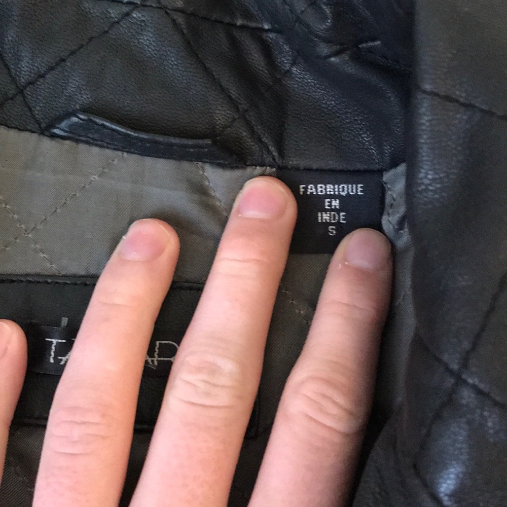 Leather jacket - Picture 3 of 5